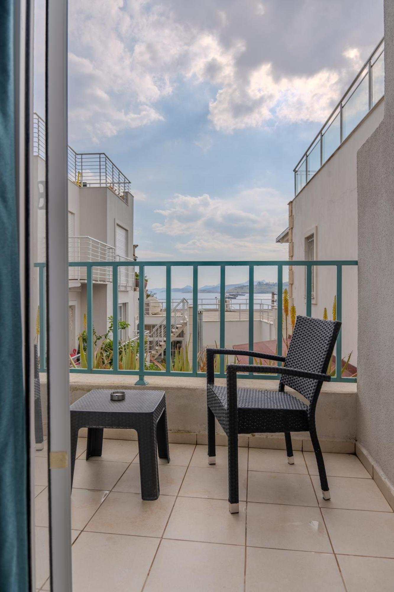 Mia Hill Suites Bodrum Exterior foto