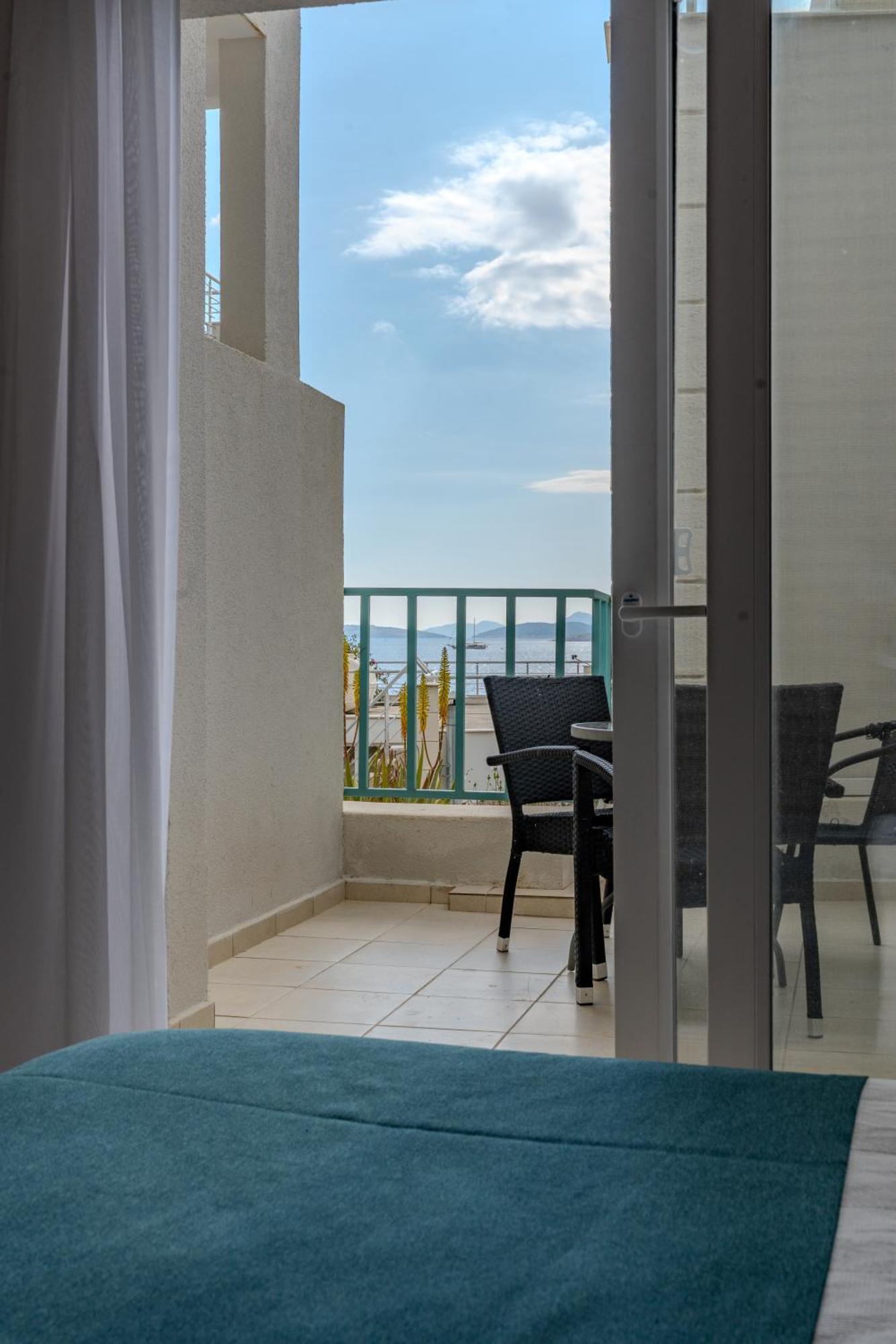 Mia Hill Suites Bodrum Exterior foto