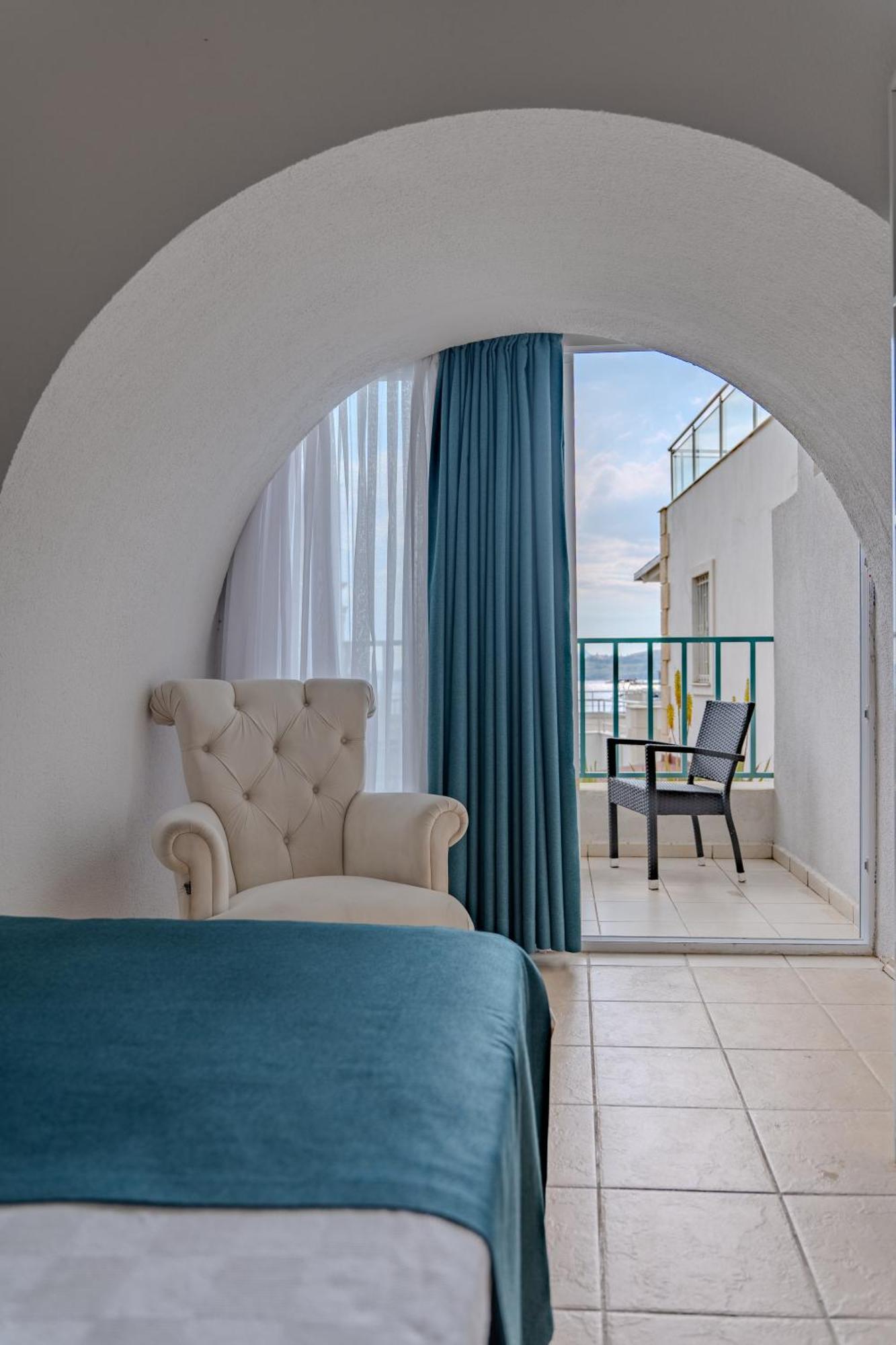 Mia Hill Suites Bodrum Exterior foto